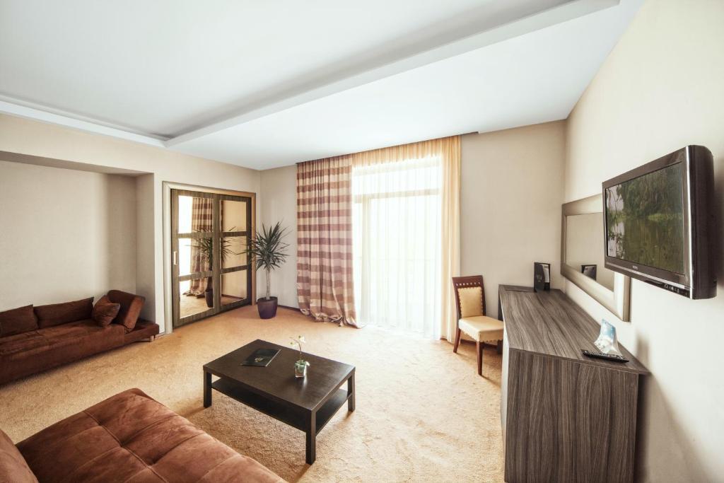 Cruise Hotel Tbilisi Pokoj fotografie